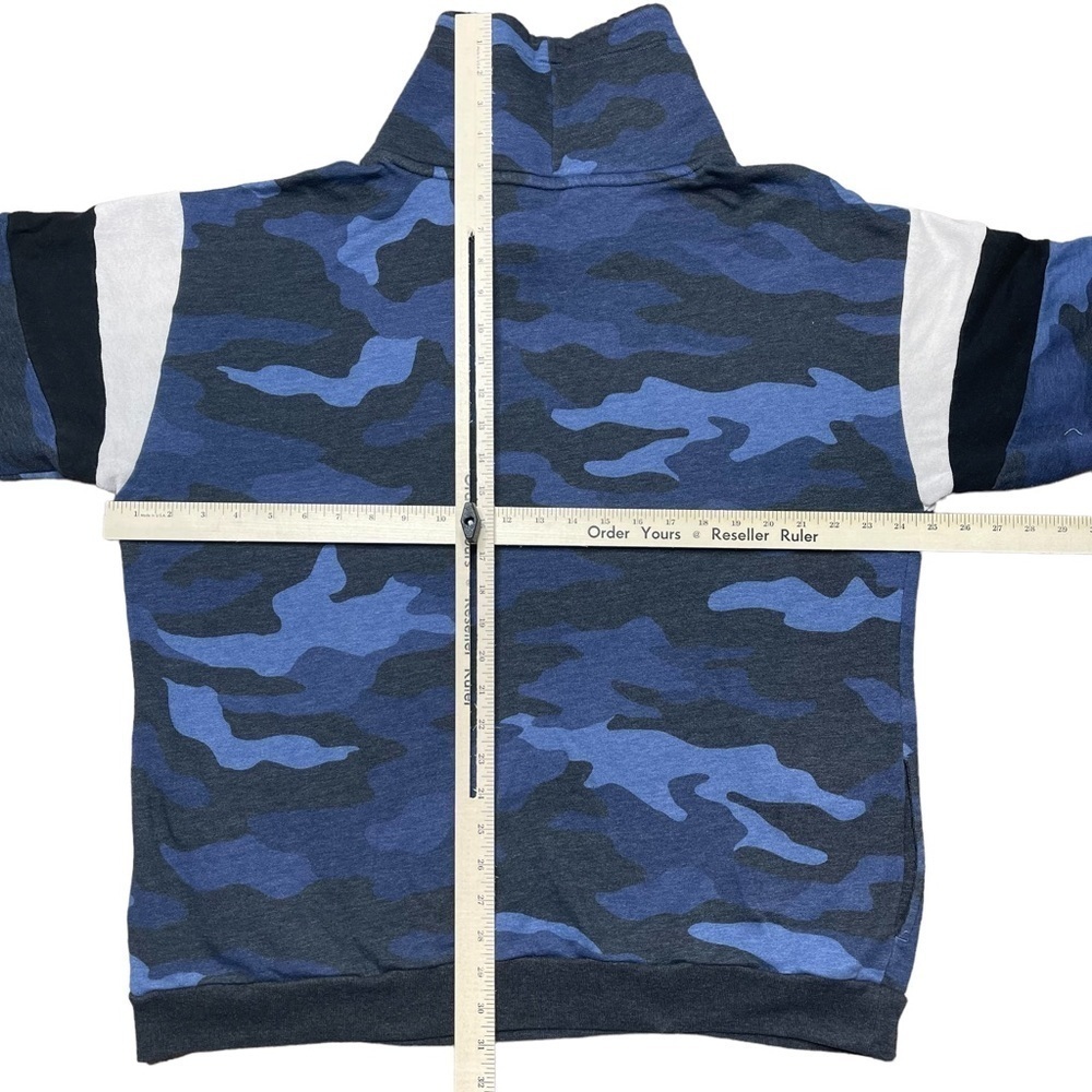 Pink Victorias Secret Sweatshirt Large Blue Camo Sherpa Funnel Neck Pullover - Picture 13 of 13